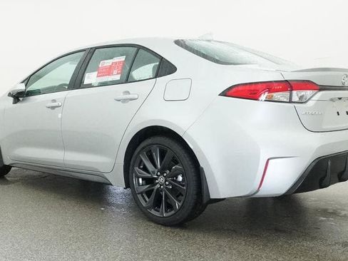 New 2026 Toyota Corolla SE FWD image 21
