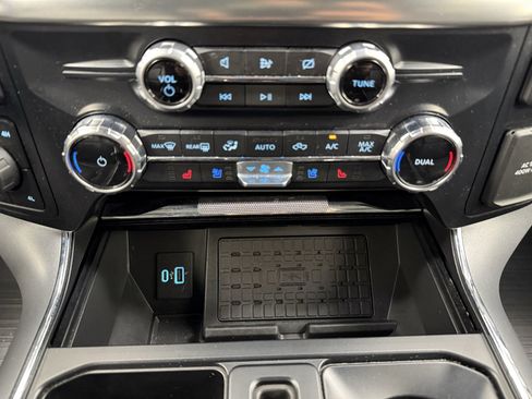 Used 2023 Ford F150 Lariat w/ Equipment Group 502A High image 30