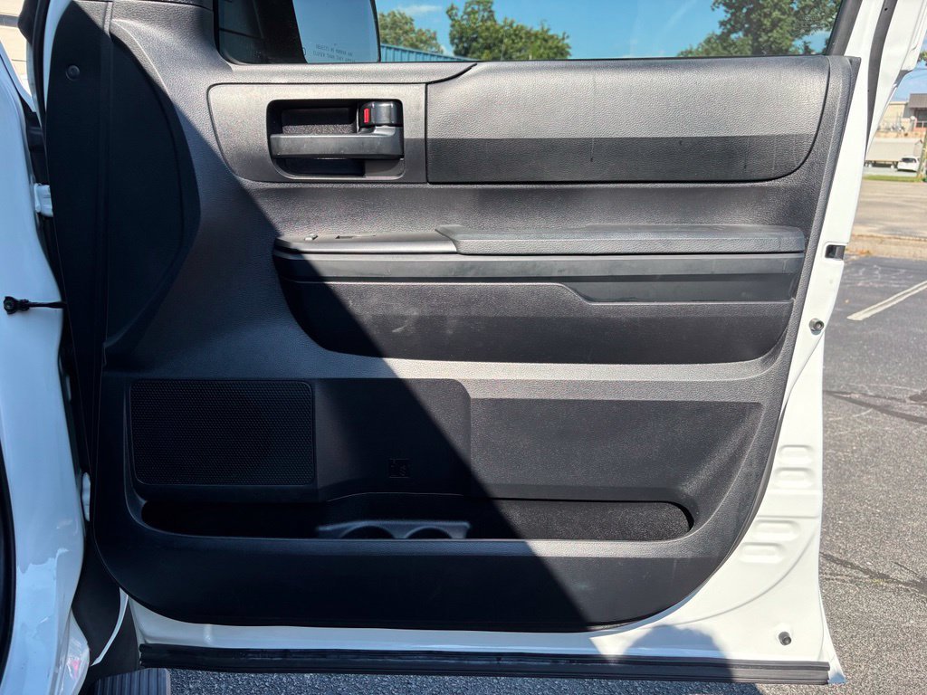 Used 2018 Toyota Tundra SR AWD/4WD image 27