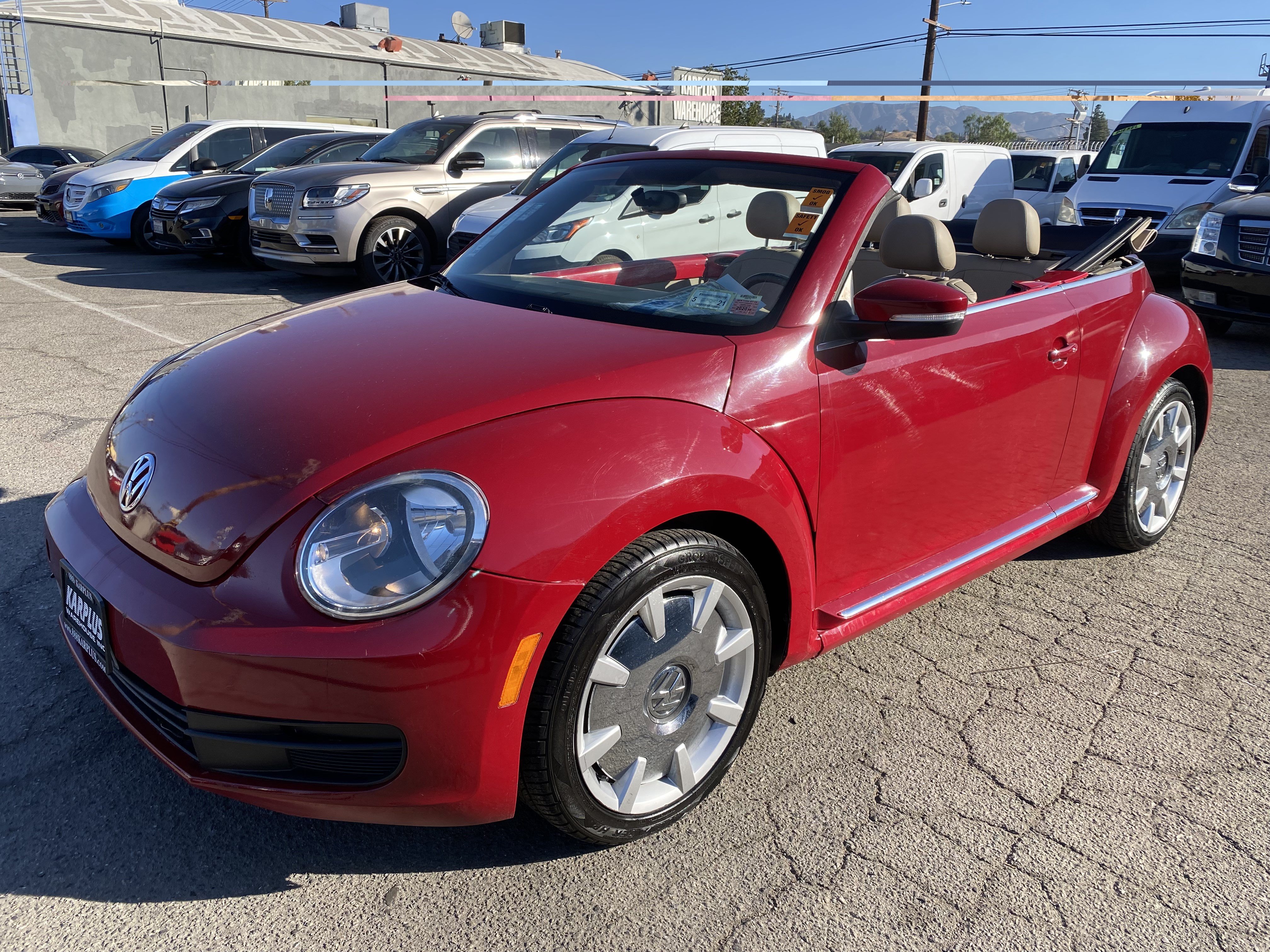 Used 2015 Volkswagen Beetle 1.8T FWD image 2