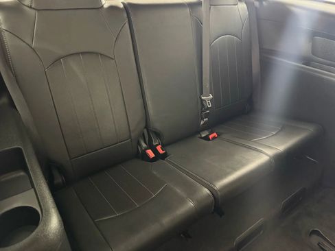 Used 2017 Buick Enclave Leather image 39