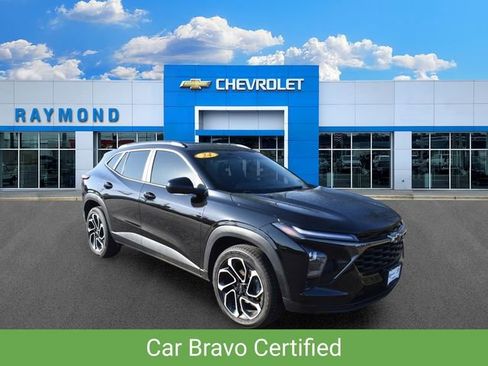 Certified 2024 Chevrolet Trax RS w/ Sunroof Package FWD image 1