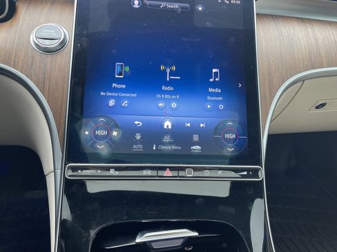 Certified 2023 Mercedes-Benz C 300 4MATIC Sedan image 31