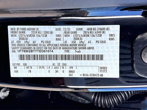 New 2026 Ford F250 Platinum w/ FX4 Off-Road Package image 13