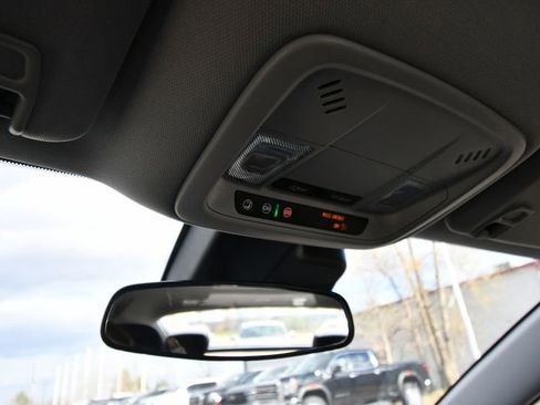 Used 2025 Chevrolet Malibu LT FWD image 28