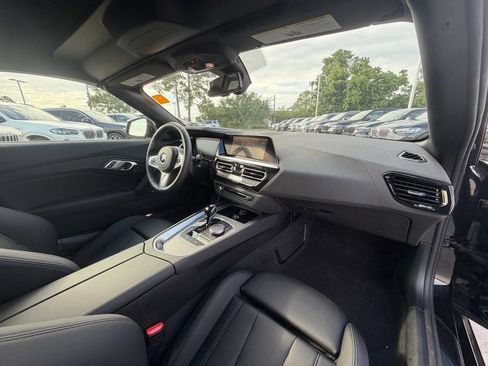 Certified 2026 BMW Z4 sDrive30i w/ Premium Package RWD image 22