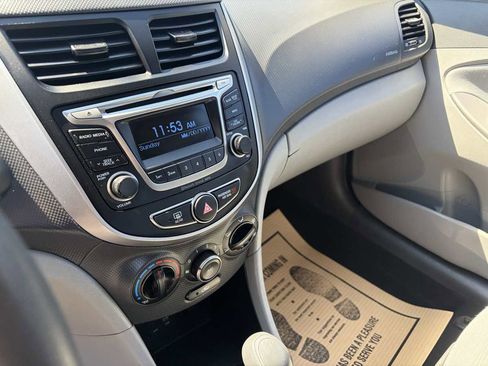 Used 2016 Hyundai Accent SE w/ Option Group 02 image 13