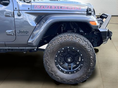 Used 2021 Jeep Gladiator Sport AWD/4WD image 45