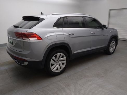Used 2021 Volkswagen Atlas Cross Sport SE image 10