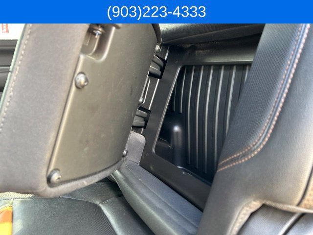 Used 2022 GMC Sierra 2500 AT4 w/ AT4 Preferred Package AWD/4WD image 44