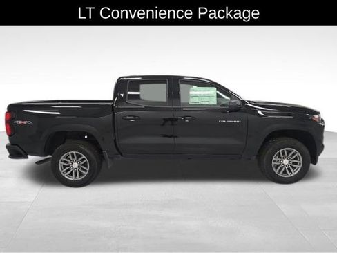New 2025 Chevrolet Colorado LT w/ LT Convenience Package image 7