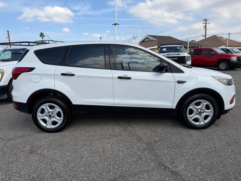 Used 2019 Ford Escape S FWD image 4