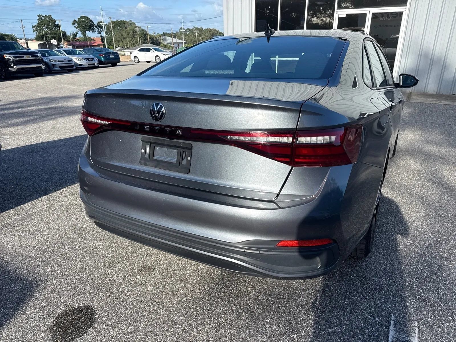 Used 2025 Volkswagen Jetta Sport FWD image 8