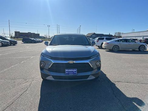 Used 2025 Chevrolet Blazer LT AWD/4WD image 7