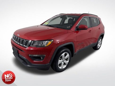 Used 2018 Jeep Compass Latitude w/ Popular Equipment Group image 8