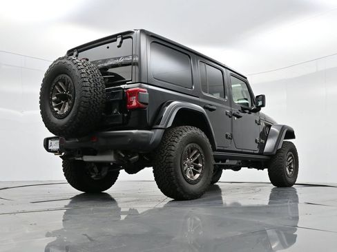 New 2024 Jeep Wrangler Unlimited Rubicon 392 AWD/4WD image 39