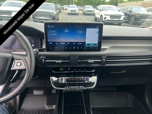 Certified 2024 Lincoln Corsair AWD w/ Equipment Group 101A image 22