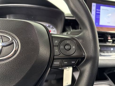 Used 2024 Toyota Corolla LE image 22