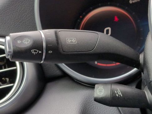 Used 2019 Mercedes-Benz C 300 4MATIC Sedan image 28