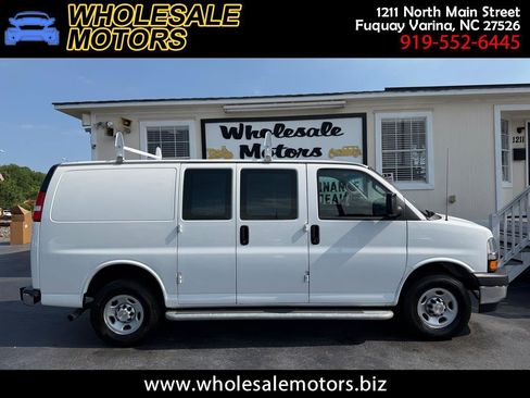 Used 2024 Chevrolet Express 2500 w/ Driver Convenience Package RWD image 1