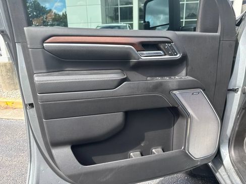 Used 2024 GMC Sierra 3500 Denali w/ Denali Reserve Package AWD/4WD image 14