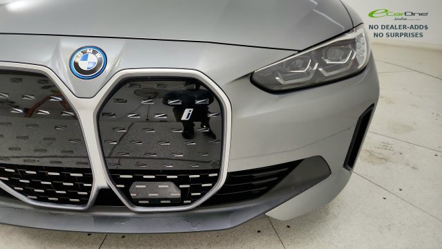 Used 2024 BMW i4 eDrive40 w/ Premium Package RWD image 27