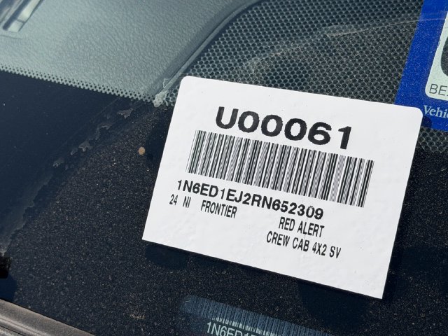 Used 2024 Nissan Frontier SV RWD image 12