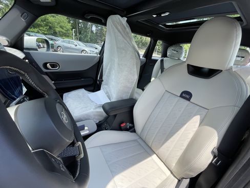 New 2026 MINI Cooper S FWD image 9