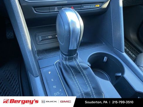 Used 2021 Volkswagen Atlas SE image 18