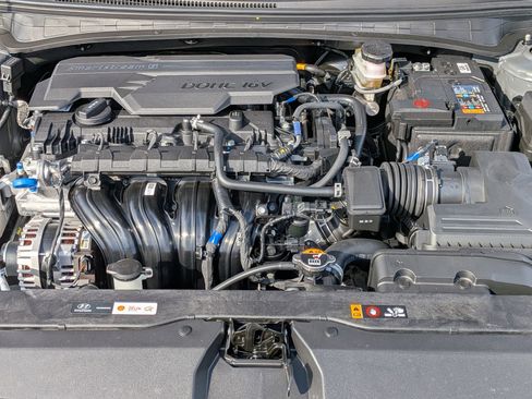 New 2026 Hyundai Elantra SEL Sport image 26