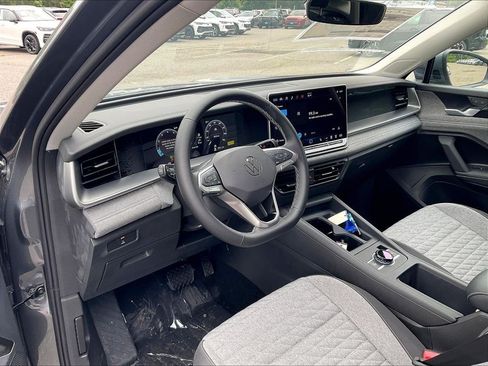 New 2026 Volkswagen Tiguan S AWD/4WD image 9