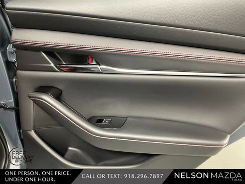 New 2026 MAZDA MAZDA3 Carbon image 43