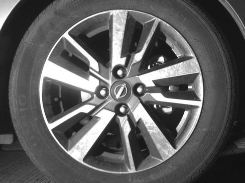 Used 2025 Nissan Versa SV FWD image 13