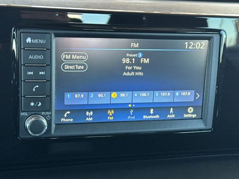 Used 2025 Nissan Kicks S image 21