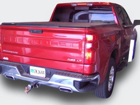 Used 2019 Chevrolet Silverado 1500 LT w/ All-Star Edition AWD/4WD image 13