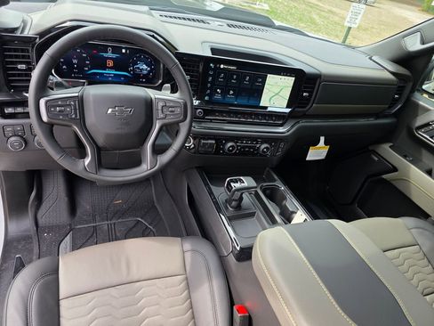 New 2026 Chevrolet Silverado 1500 ZR2 AWD/4WD image 23