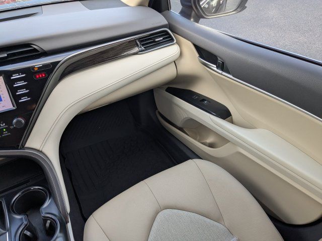 Used 2019 Toyota Camry LE FWD image 17
