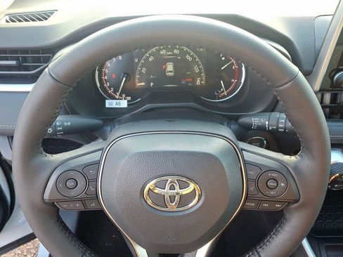 New 2025 Toyota RAV4 XLE image 23
