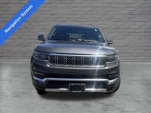 Used 2022 Jeep Grand Wagoneer Series II w/ Convenience Group III AWD/4WD image 2