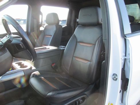Used 2021 GMC Sierra 1500 AT4 image 18