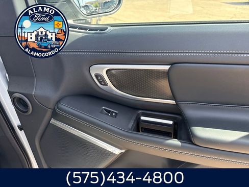 New 2025 Ford Expedition Platinum w/ Stealth Performance Package image 21