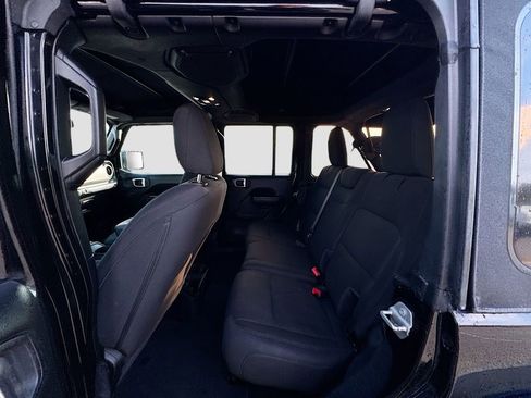 Used 2020 Jeep Wrangler Unlimited Sport S image 23