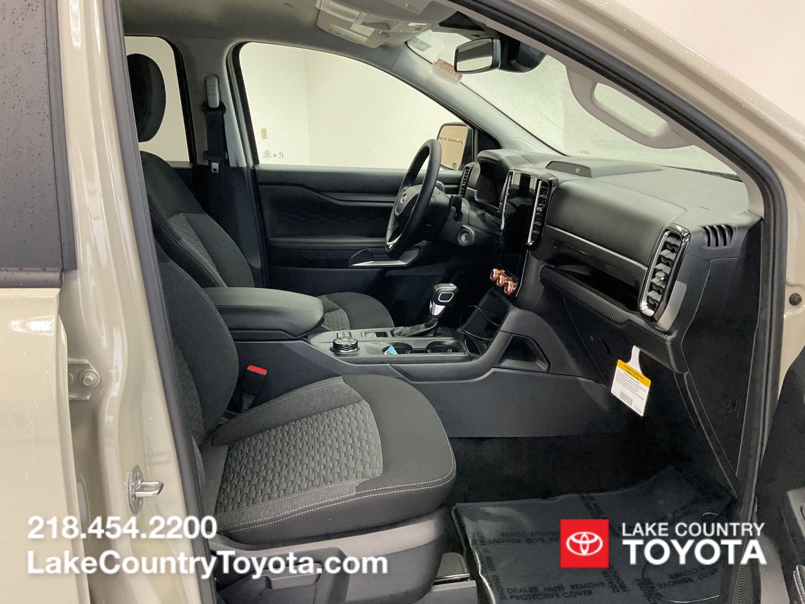 Used 2025 Ford Ranger XLT AWD/4WD image 14