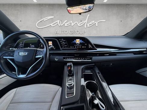 Used 2021 Cadillac Escalade Sport w/ Driver Assist Tech Package AWD/4WD image 20