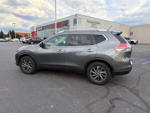 Used 2016 Nissan Rogue SL w/ SL Premium Package AWD/4WD image 4
