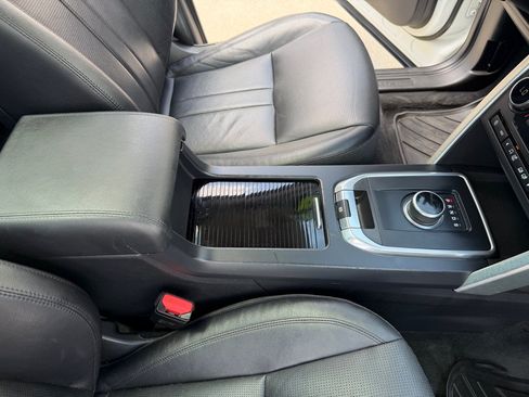 Used 2018 Land Rover Discovery Sport HSE AWD/4WD image 25