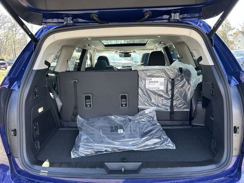 New 2026 Subaru Ascent Limited Bronze AWD/4WD image 17