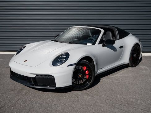 Certified 2026 Porsche 911 Targa 4 GTS image 1