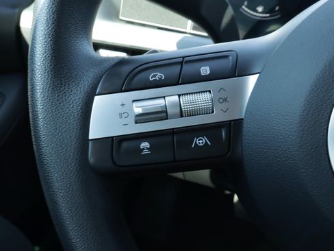 Used 2025 Hyundai Sonata SEL FWD image 23