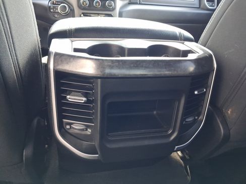 Used 2019 RAM 1500 Big Horn AWD/4WD image 25